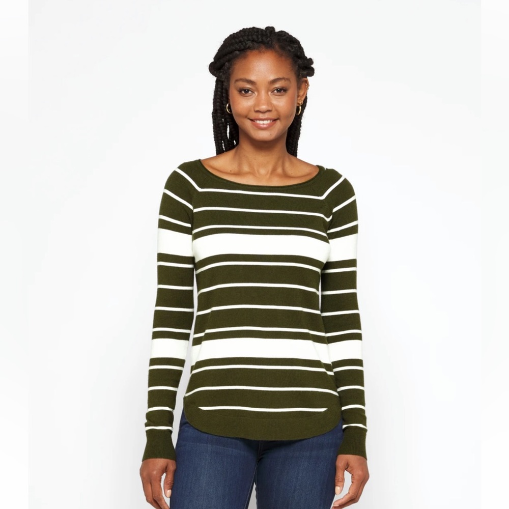 Pink Clover Valencia Curved Hem Sweater in Olive and White Size S